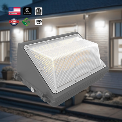 Lâmpada de parede LED comercial de exterior Slim com fotocélula 40W 45W 60W 80W 100W 120W IP65